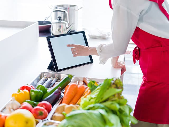 栄養士が献立作成（ダミー）