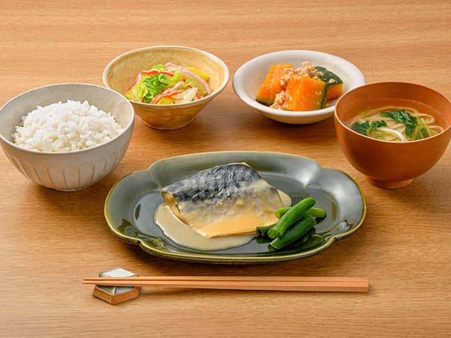 昼食（ダミー）